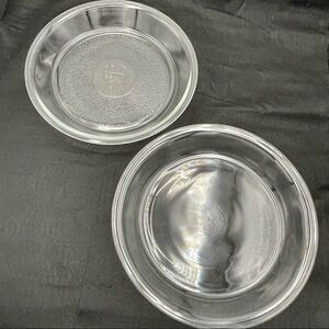 Vintage Pyrex & Glasbake Clear Ovenproof Glass 9” Round Pie Dishes Set of 2